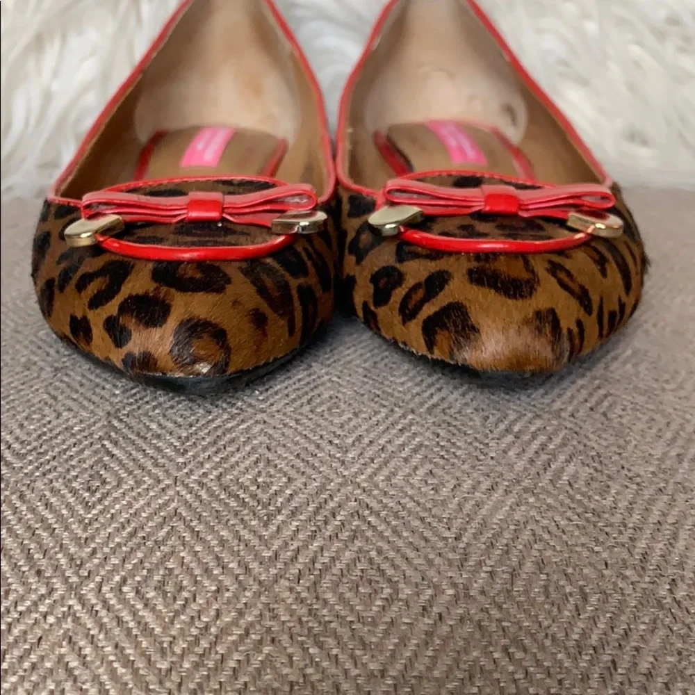Isaac Mizrahi “Deborahe” Cow Hair Loafers‎